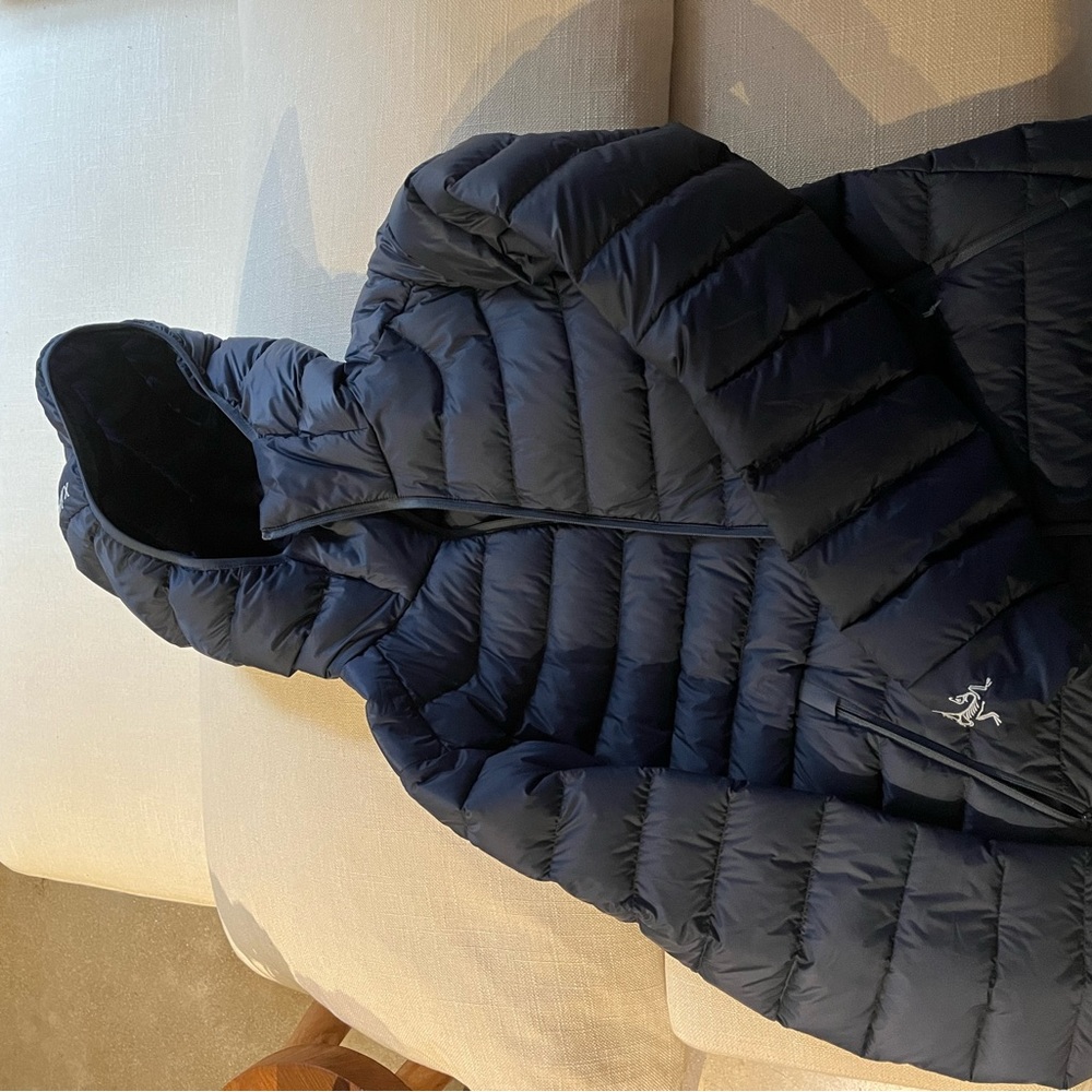 Arc’teryx cerium womens xxs hooded down lightweight jacket